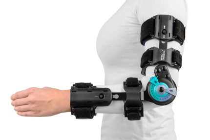 QMED ELBOW PRO LEWA Orteza stawu łokciowego, uniwersalna, czarna