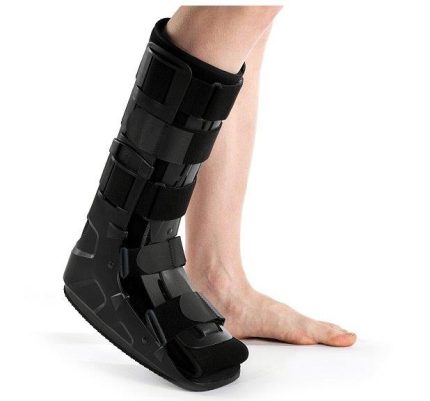 MEYRA SOLID WALKER ROZM. L Orteza stopowo-goleniowa, perforowany korpus, oddychająca